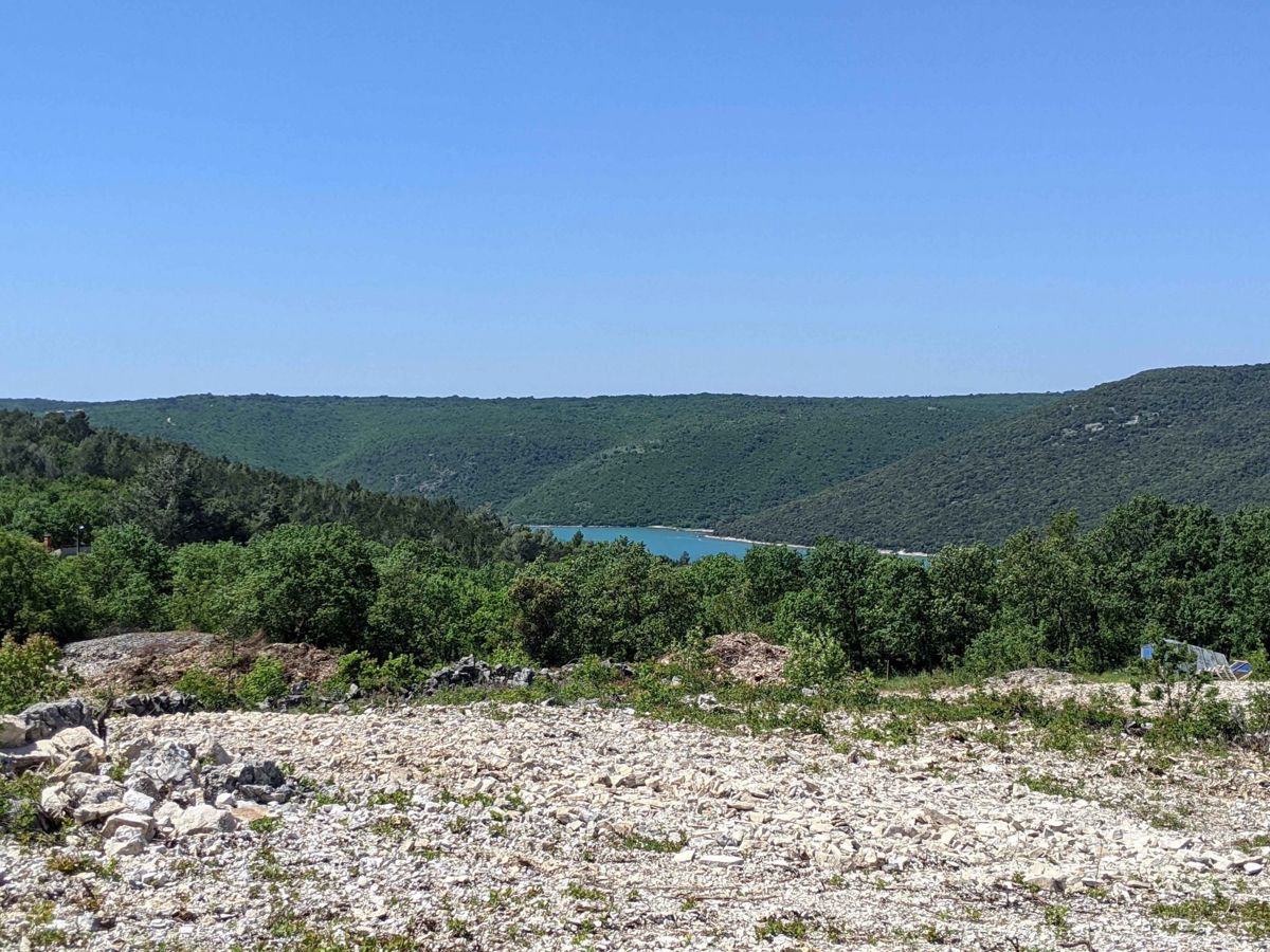 Labin, Gradbeno zemljišče s pogledom na morje 835 m2