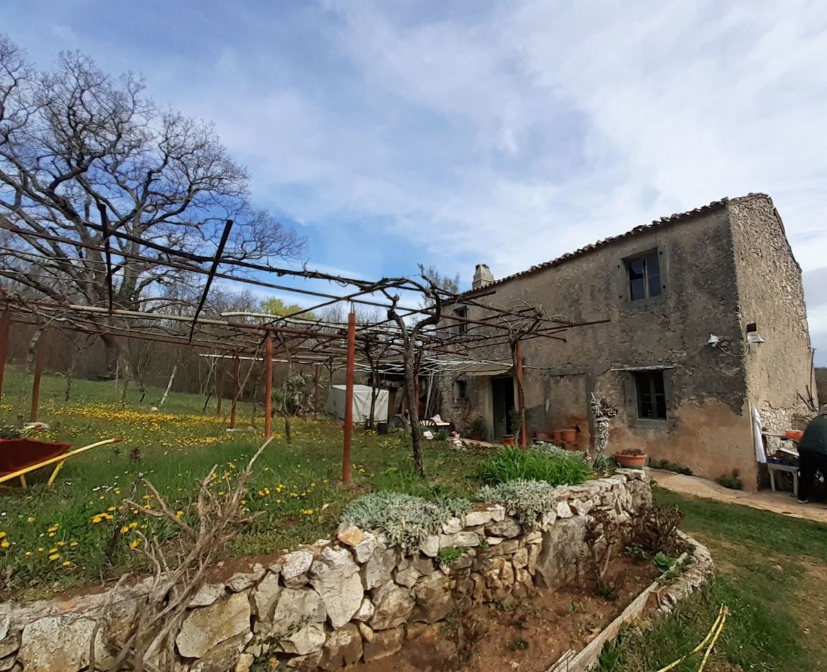 Hiša Labin, 140m2