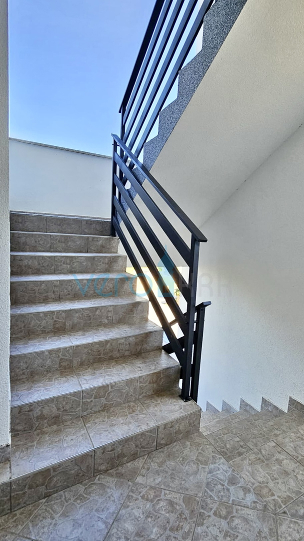 Malinska, okolica, Enosobno stanovanje 39m2 v drugem nadstropju s pogledom na morje, prodamo