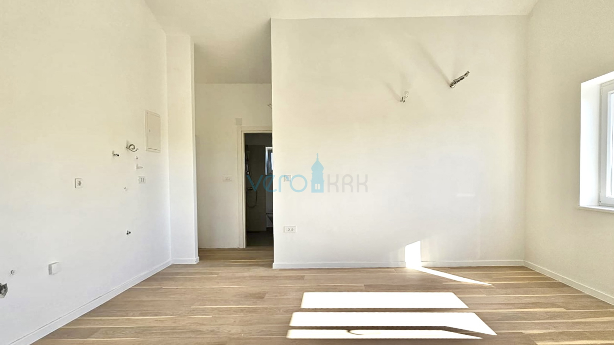 Malinska, okolica, Enosobno stanovanje 39m2 v drugem nadstropju s pogledom na morje, prodamo