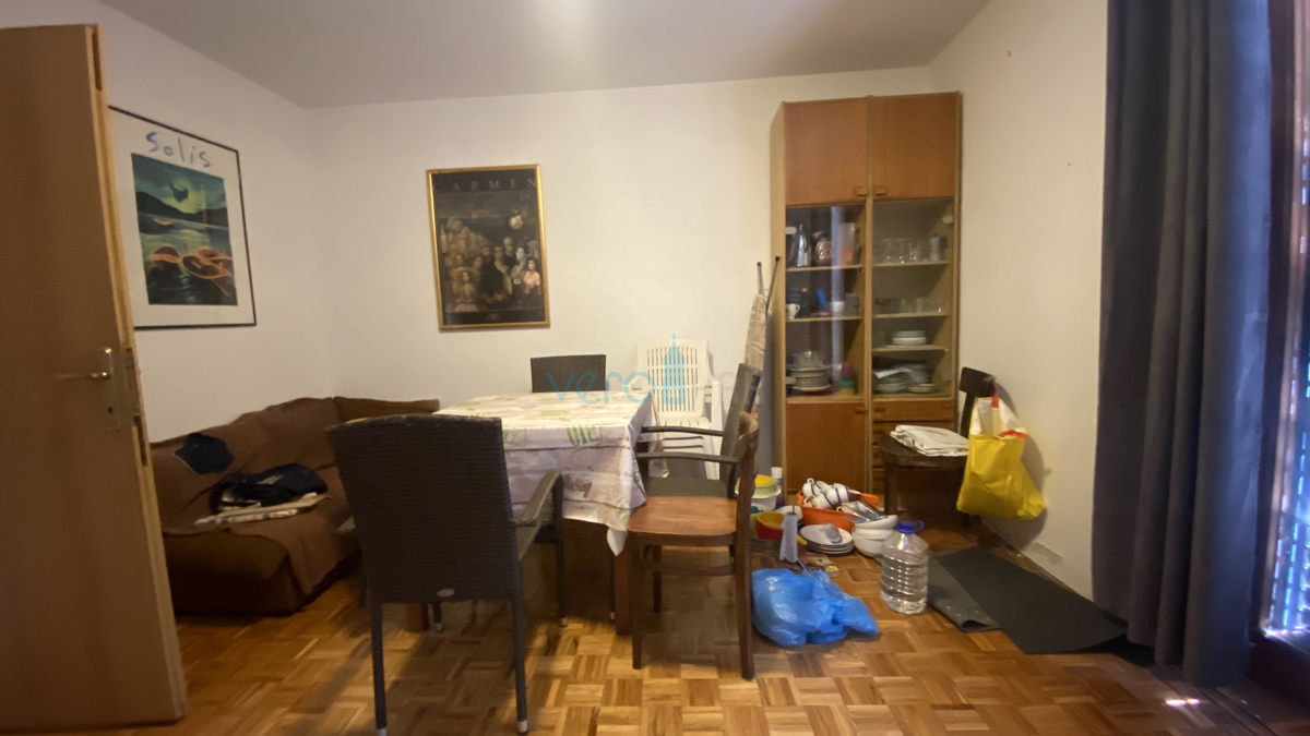 Njivice, otok Krk, Samostoječa hiša z dvoriščem in pogledom na morje, prodaja