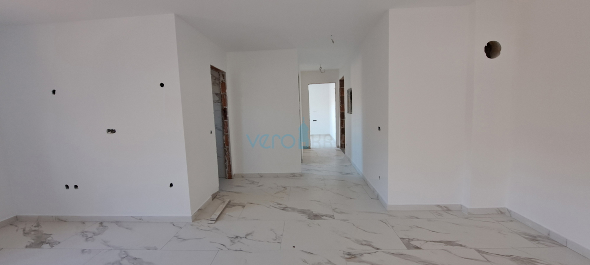 Uvala Soline, otok Krk, okolica, dvosobno stanovanje v nadstropju, terasa, novogradnja, razgled, prodaja