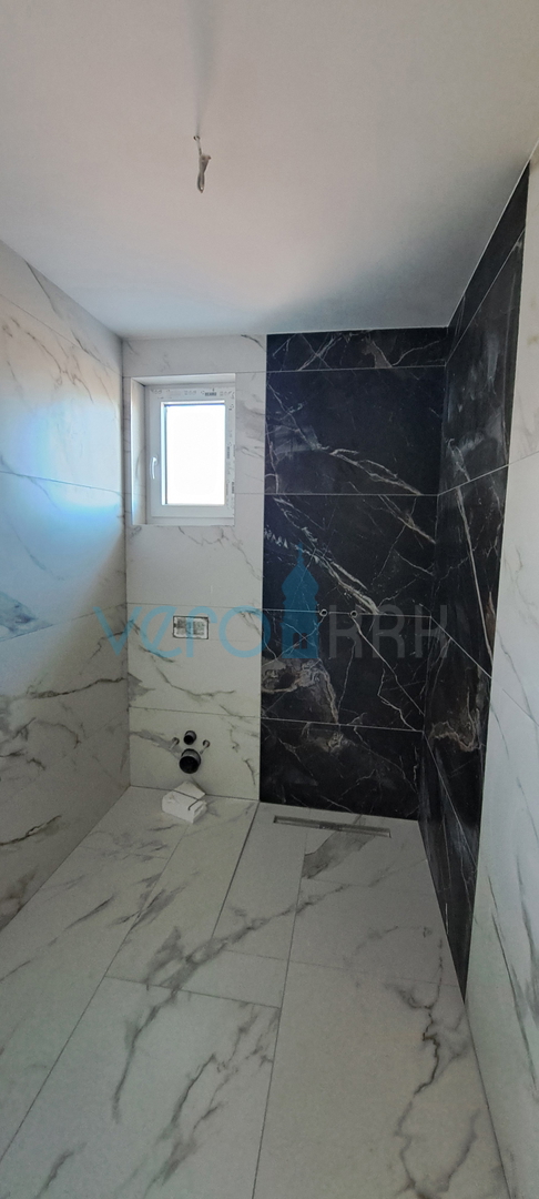 Uvala Soline, otok Krk, okolica, dvosobno stanovanje v nadstropju, terasa, novogradnja, razgled, prodaja