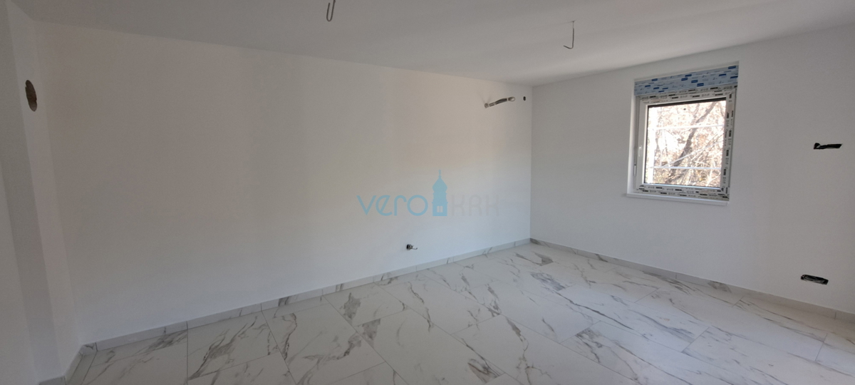 Uvala Soline, otok Krk, okolica, dvosobno stanovanje v nadstropju, terasa, novogradnja, razgled, prodaja