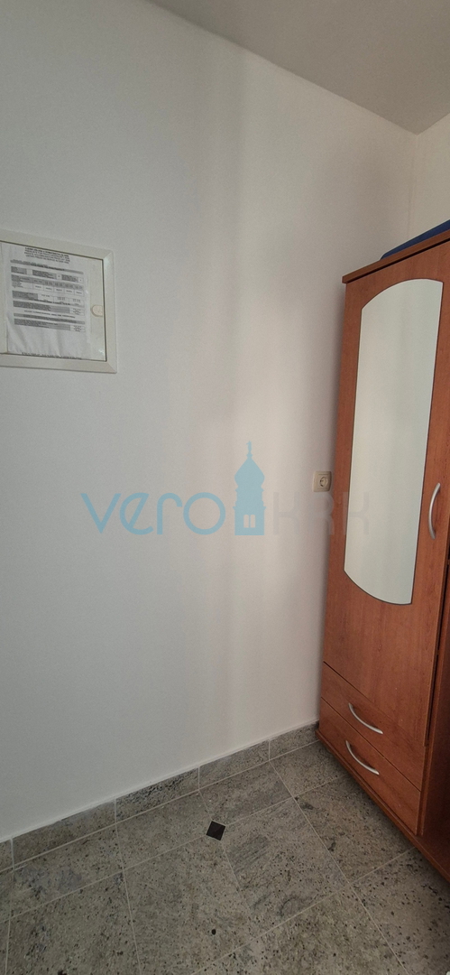 Mesto Krk, otok Krk, dvosobno stanovanje v nadstropju z razgledom, prodaja