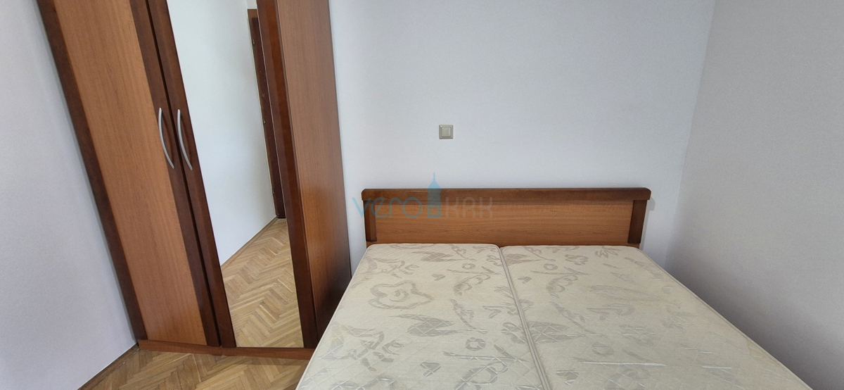 Mesto Krk, otok Krk, dvosobno stanovanje v nadstropju z razgledom, prodaja