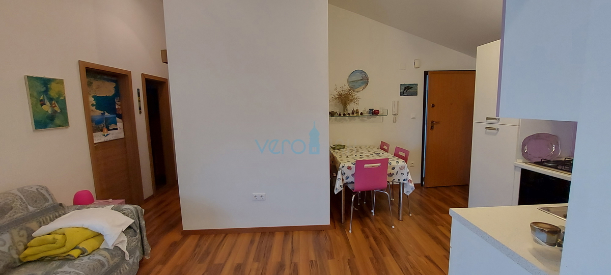 Šilo, otok Krk, stanovanje 44 m2, pogled na morje, bazen, prodaja