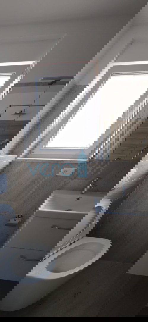 Otok Krk, Njivice, stanovanje v pritličju 40 m2, terasa, razgled, prodaja