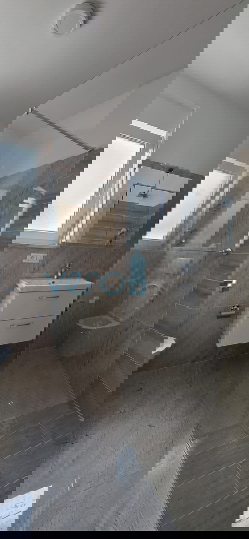 Otok Krk, Njivice, stanovanje v pritličju 40 m2, terasa, razgled, prodaja