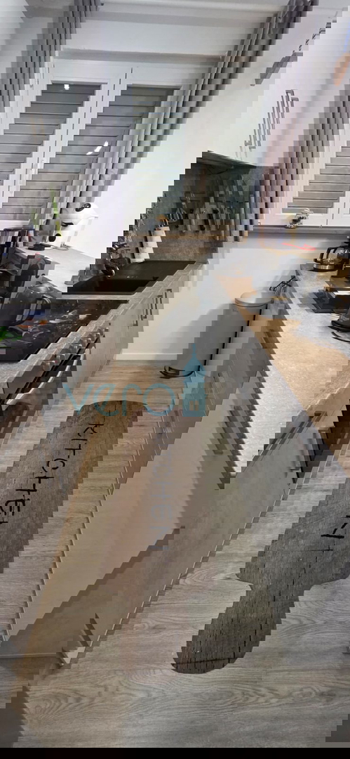 Uvala Soline, otok Krk, samostojna hiša, razgled, zemljišče, 70 m do morja, masažna kad, prodaja