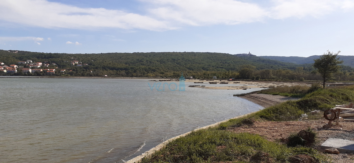 Otok Krk, Čižiči, zazidljivo zemljišče