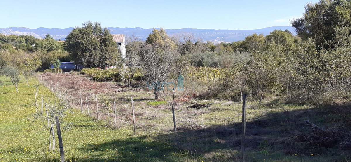 Otok Krk, Čižiči, zazidljivo zemljišče