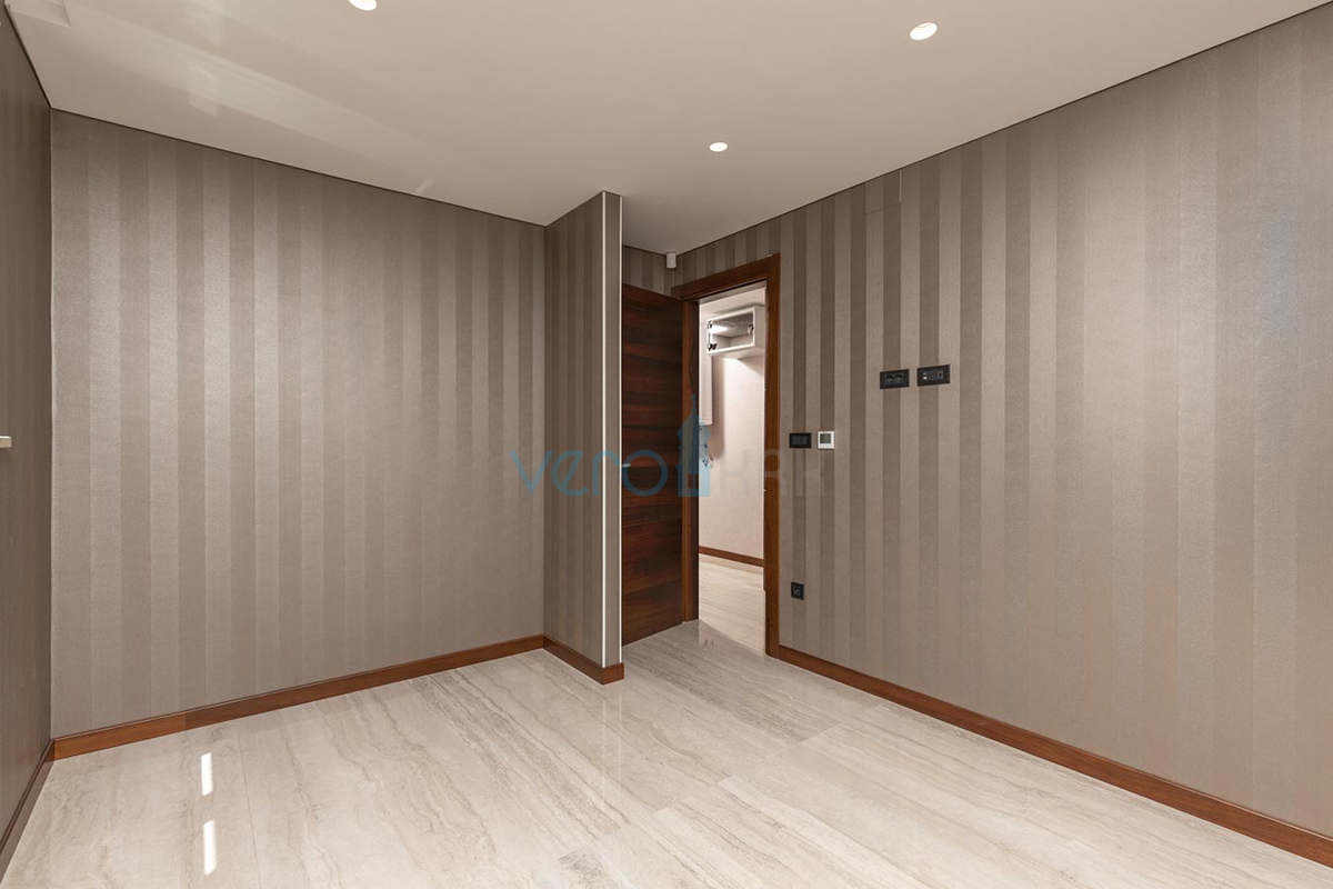 Malinska, luksuzen apartma z bazenom, pogled, vrt, 80m do morja, prodamo