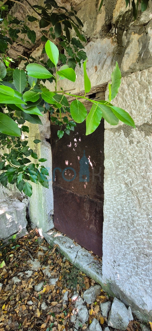 Uvala Soline, okolica, kamnita pritlična hiša, vrt, mirna lokacija, razgled, prodaja
