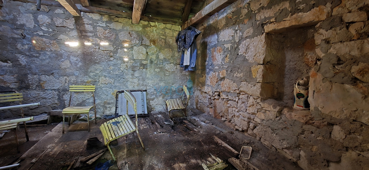 Uvala Soline, okolica, kamnita pritlična hiša, vrt, mirna lokacija, razgled, prodaja