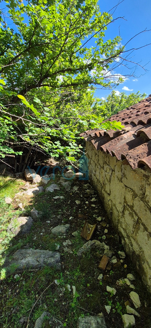 Uvala Soline, okolica, kamnita pritlična hiša, vrt, mirna lokacija, razgled, prodaja