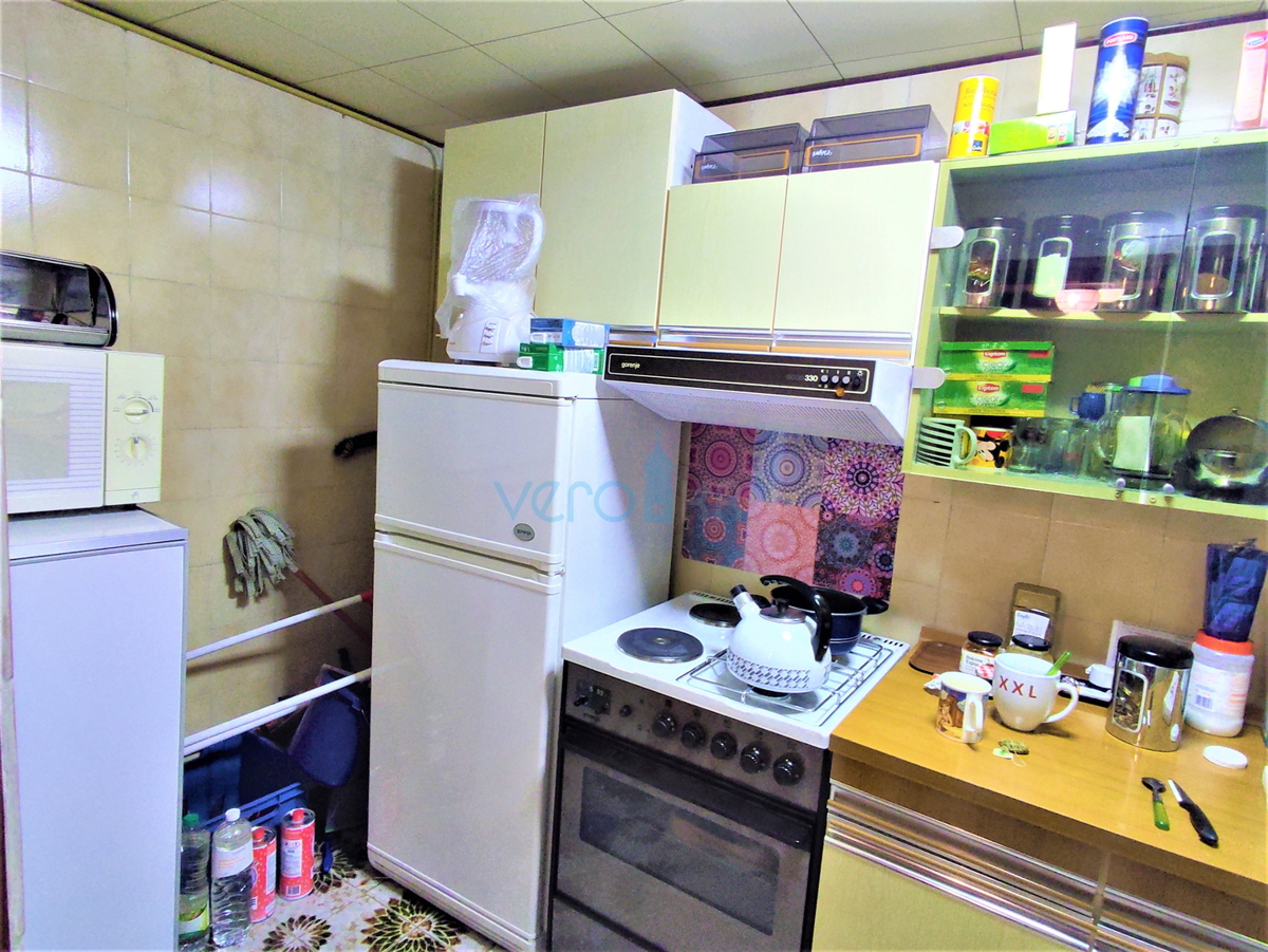 Crikvenica - samostojna hiša z apartmajem na prostranem vrtu, prodamo