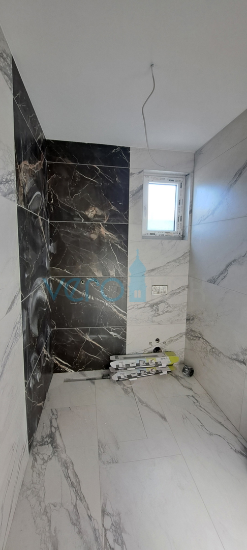 Uvala Soline, otok Krk, okolica, dvosobno stanovanje v 2. nadstropju, terasa, novogradnja, prodaja