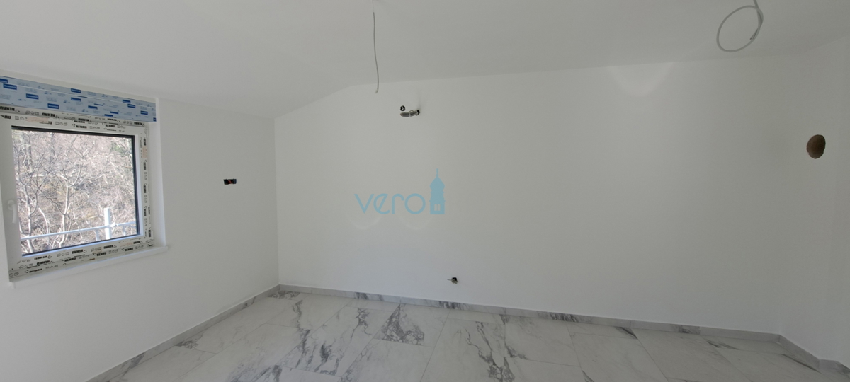 Uvala Soline, otok Krk, okolica, dvosobno stanovanje v 2. nadstropju, terasa, novogradnja, prodaja