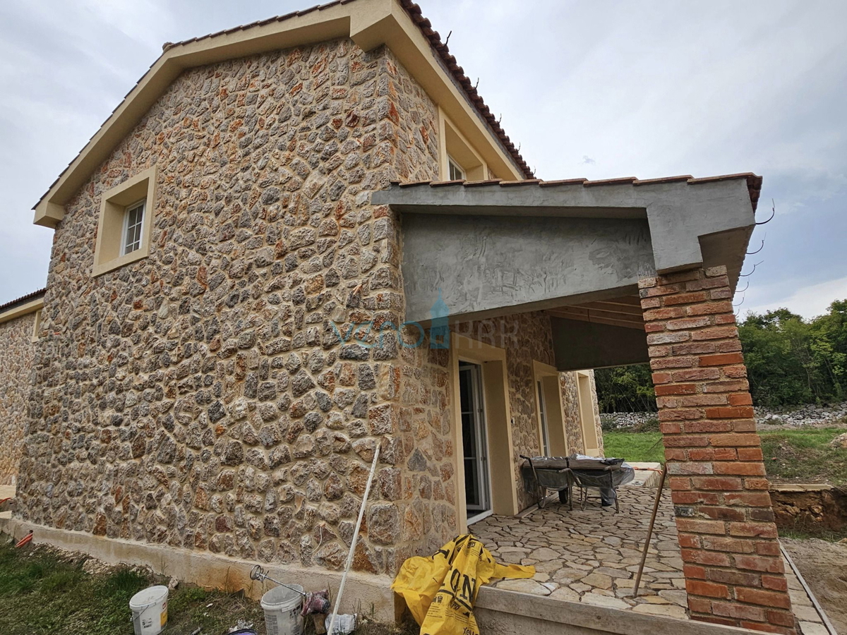 Vrbnik, Risika, Dvojček 100m2, novogradnja, prodamo