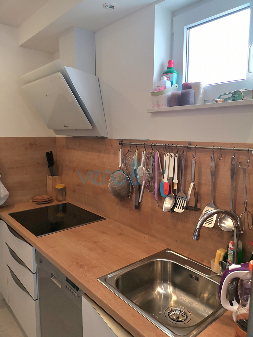 Malinska, Dvoetažni apartma s pogledom na morje