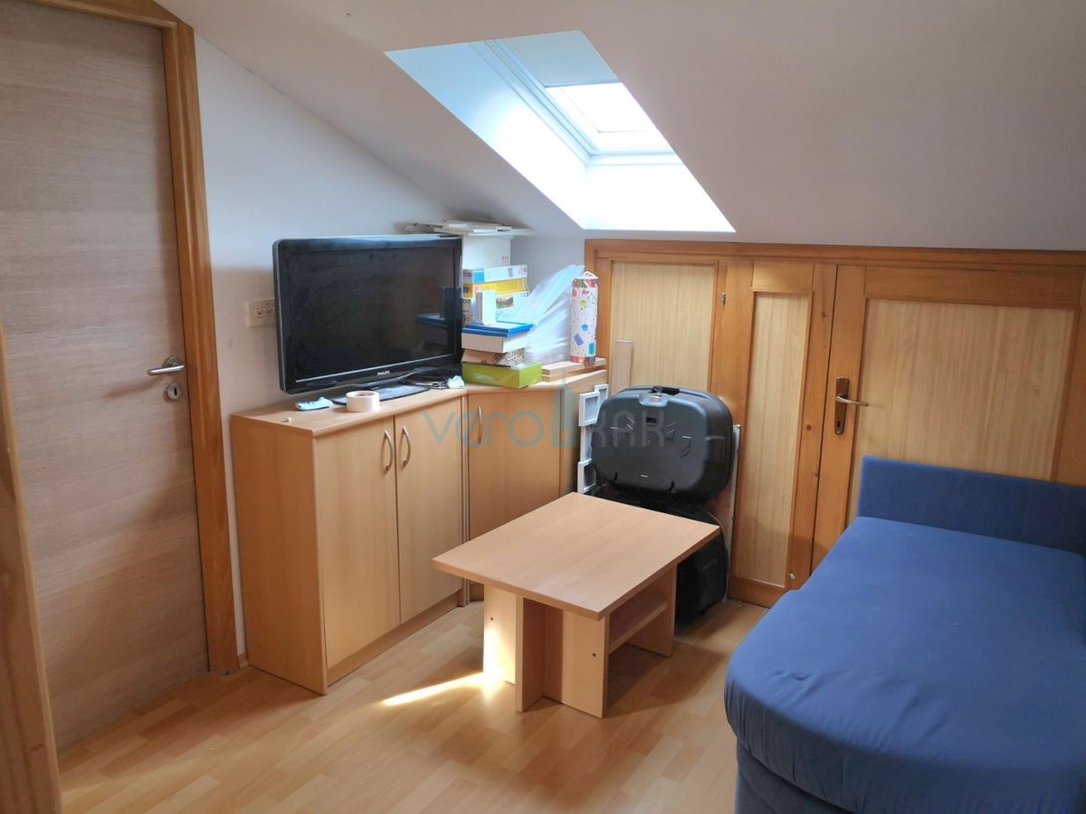 Malinska, Dvoetažni apartma s pogledom na morje