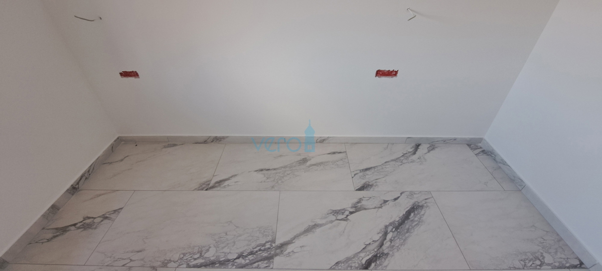 Uvala Soline, otok Krk, okolica, dvosobno stanovanje v 2. nadstropju, 2 terasi, novogradnja, razgled, prodaja