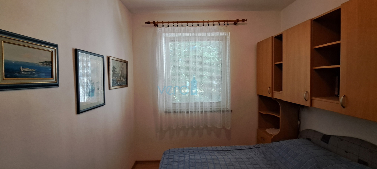 Malinska, okolica, otok Krk, samostojna hiša, garaža, vrt, prodaja