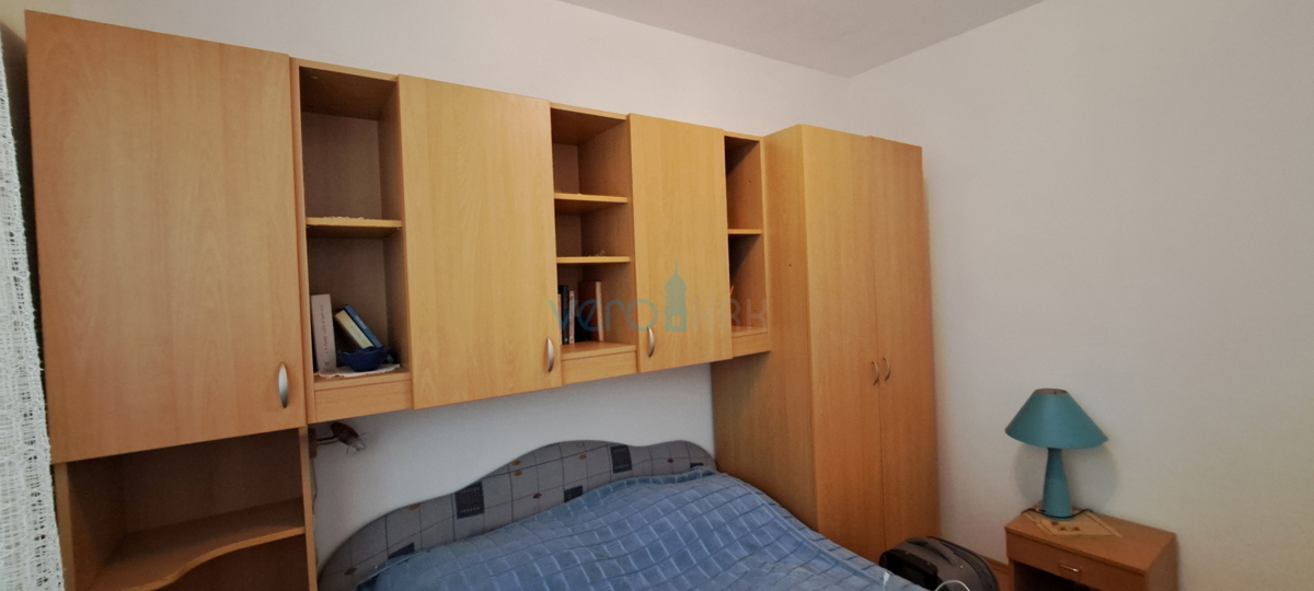 Malinska, okolica, otok Krk, samostojna hiša, garaža, vrt, prodaja