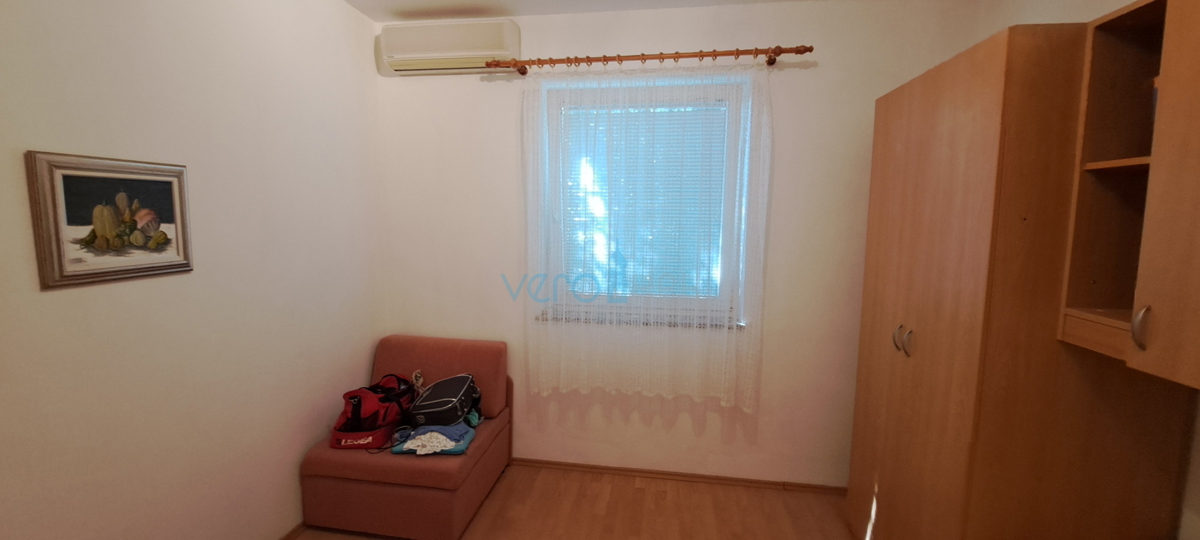 Malinska, okolica, otok Krk, samostojna hiša, garaža, vrt, prodaja