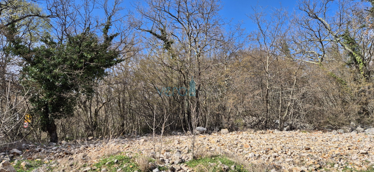 Otok Krk, Malinska, okolica, kmetijsko zemljišče 697 m2, prodaja
