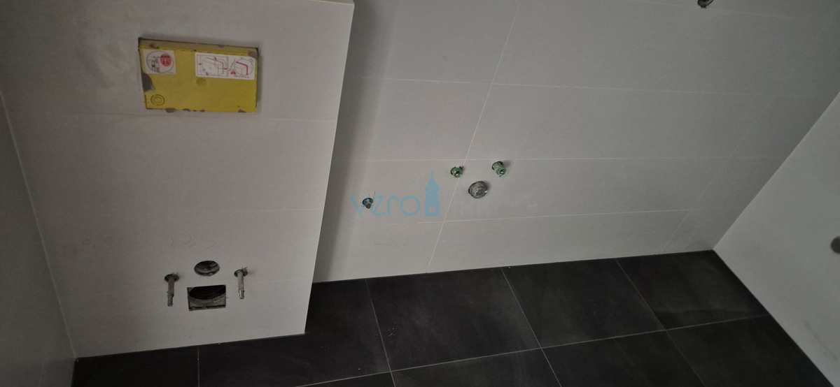 Uvala Soline, otok Krk, dvosobno stanovanje v nadstropju, razgled, novogradnja, prodaja