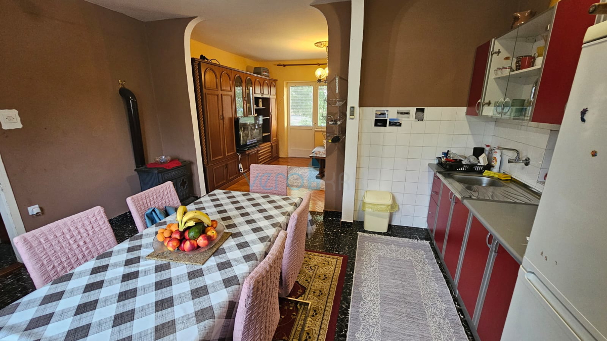 Otok Krk, mesto Krk, širša okolica, samostojna hiša, 110 m2, pogled na morje, zemljišče 980 m2, prodaja