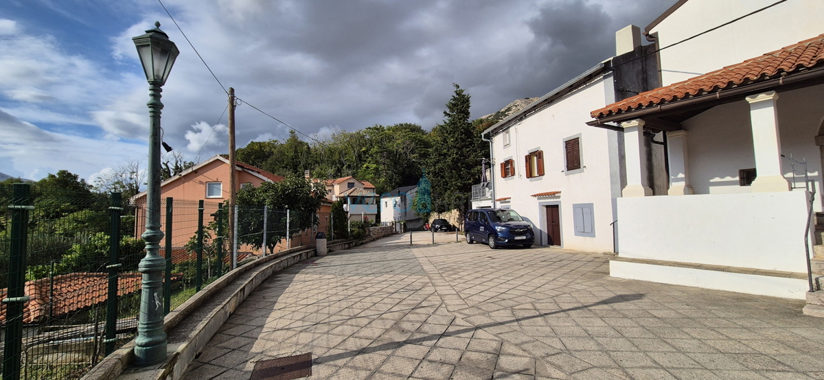 Otok Krk, Baška, okolica, dvosobno stanovanje, razgled, prodaja