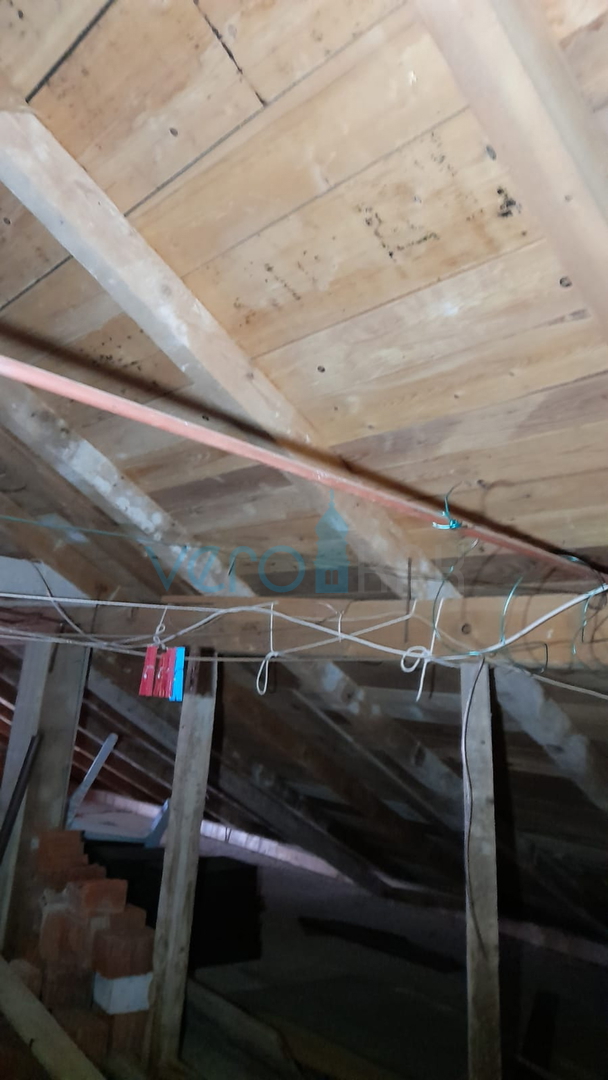 Njivice, otok Krk, dvojna hiša s 3 stanovanji, zemljišče, pogled na morje, prodaja