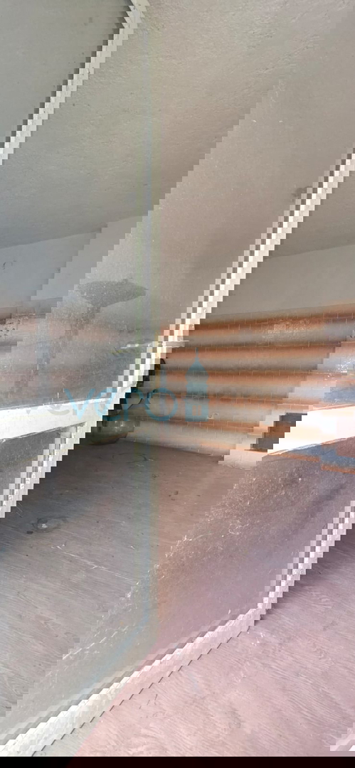 Novi Vinodolski, Bribir, dvojna hiša 115 m2 z zemljiščem 800 m2, prodaja