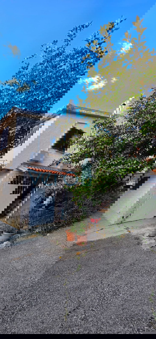 Novi Vinodolski, Bribir, dvojna hiša 115 m2 z zemljiščem 800 m2, prodaja