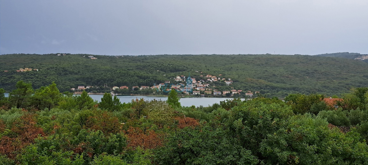 Uvala Soline, otok Krk, dvosobno stanovanje s pogledom, prodaja