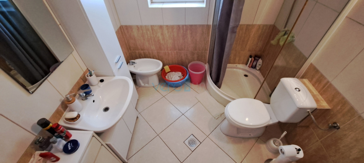 Uvala Soline, otok Krk, dvosobno stanovanje s pogledom, prodaja