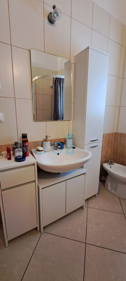 Uvala Soline, otok Krk, dvosobno stanovanje s pogledom, prodaja