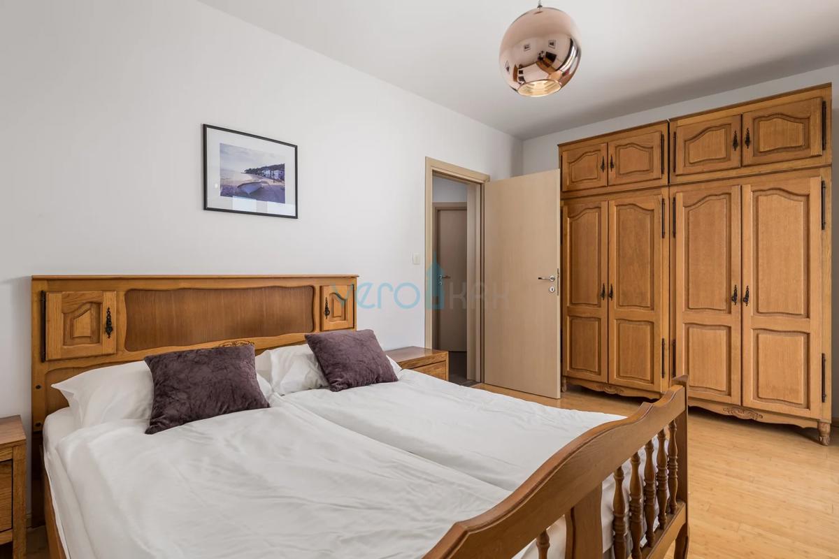 Opatija, okolica, udobna počitniška hiša s čudovitim pogledom na morje, prodaja