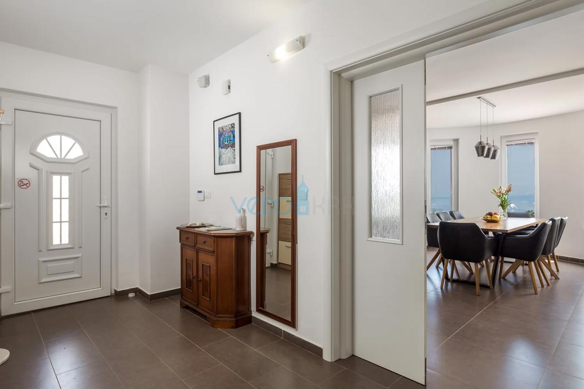 Opatija, okolica, udobna počitniška hiša s čudovitim pogledom na morje, prodaja