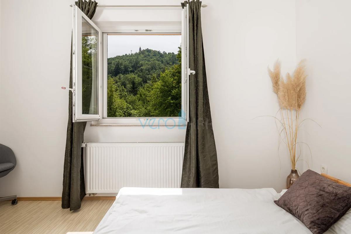 Opatija, okolica, udobna počitniška hiša s čudovitim pogledom na morje, prodaja