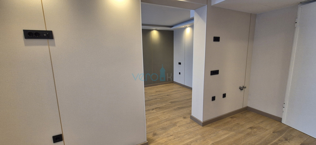 Crikvenica, novogradnja, sodoben enosobni apartma 29 m2 v drugem nadstropju, dvigalo, prodaja