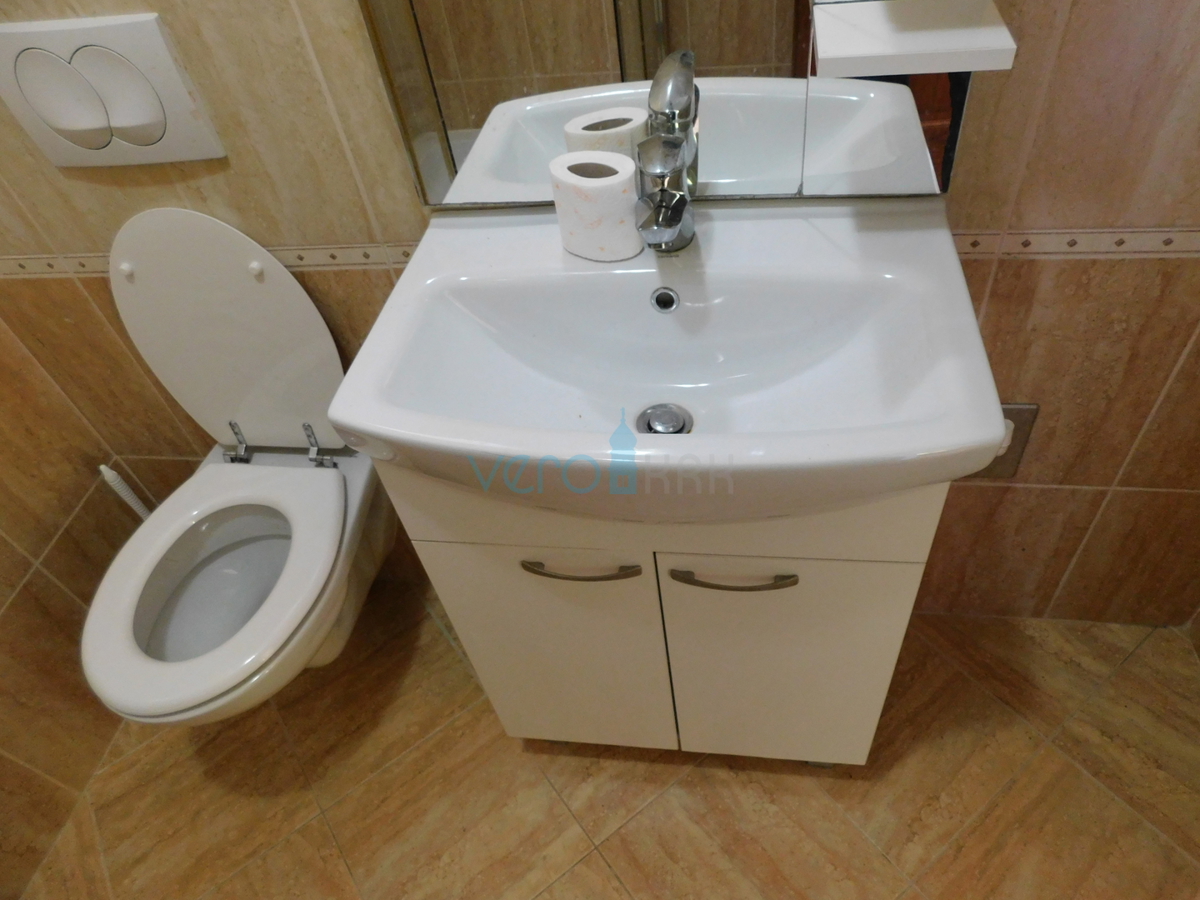 Malinska, dvoetažni apartma z vrtom in panoramskim pogledom na morje