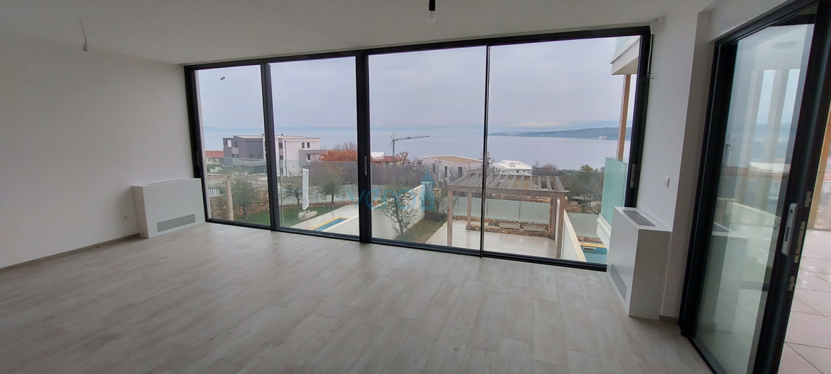 Malinska, okolica, vrhunski penthouse s prekrasnim panoramskim pogledom na morje