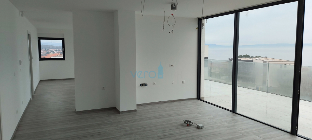Malinska, okolica, vrhunski penthouse s prekrasnim panoramskim pogledom na morje