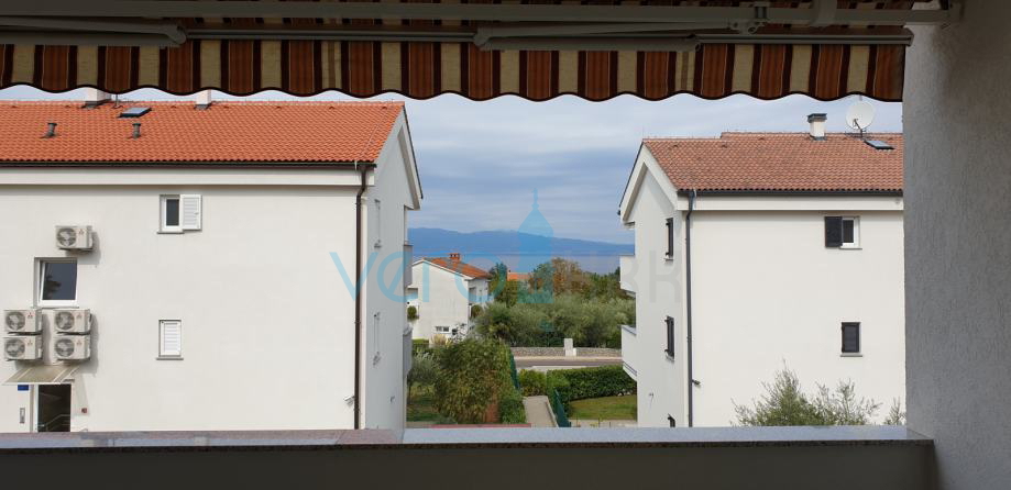 Malinska, stanovanje 52 m2 v nadstropju s pogledom na morje