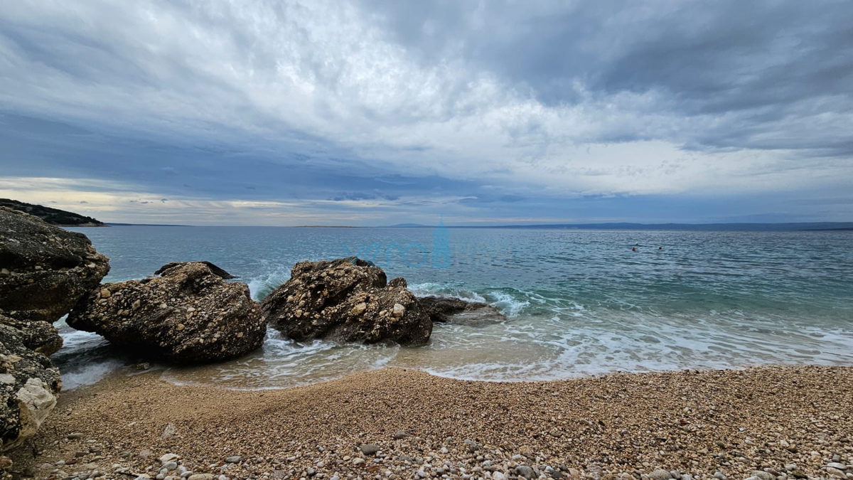 Otok Krk, Stara Baška, kamnita hiša, samostojna, 60 m do morja, pogled, parkirišče, prodaja