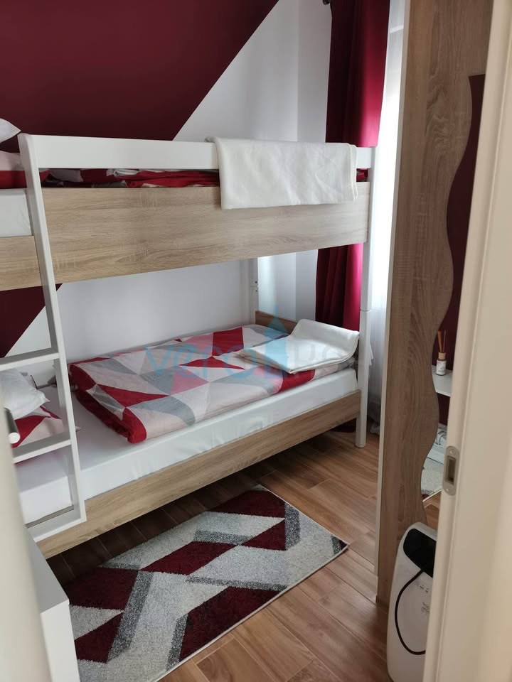 Gorski Kotar, Fužine, Vrata, dvosobno stanovanje v pritličju, shramba, prodaja